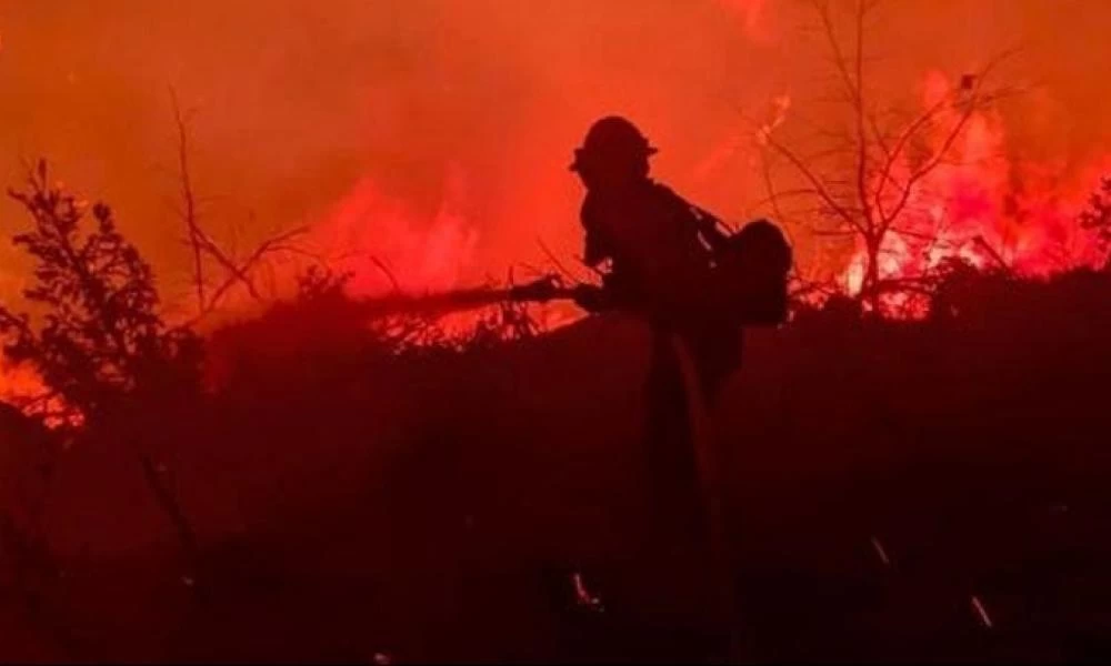 Καλιφόρνια: Ταλανίζεται από τις καταστροφικές πυρκαγιές